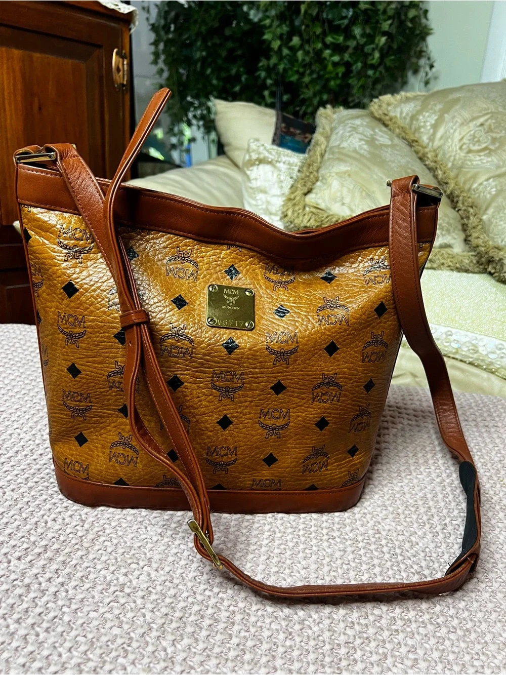 Vintage MCM Cognac Visetos Hobo Shoulder Bag
